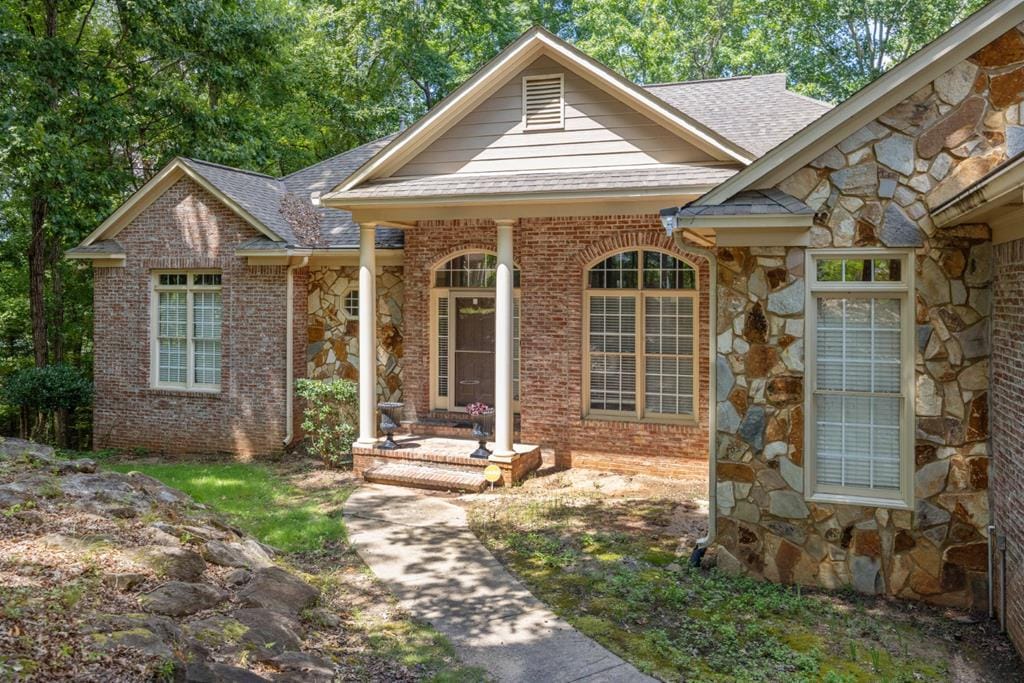1019 Bent Pine Ct, Columbus, GA 31909