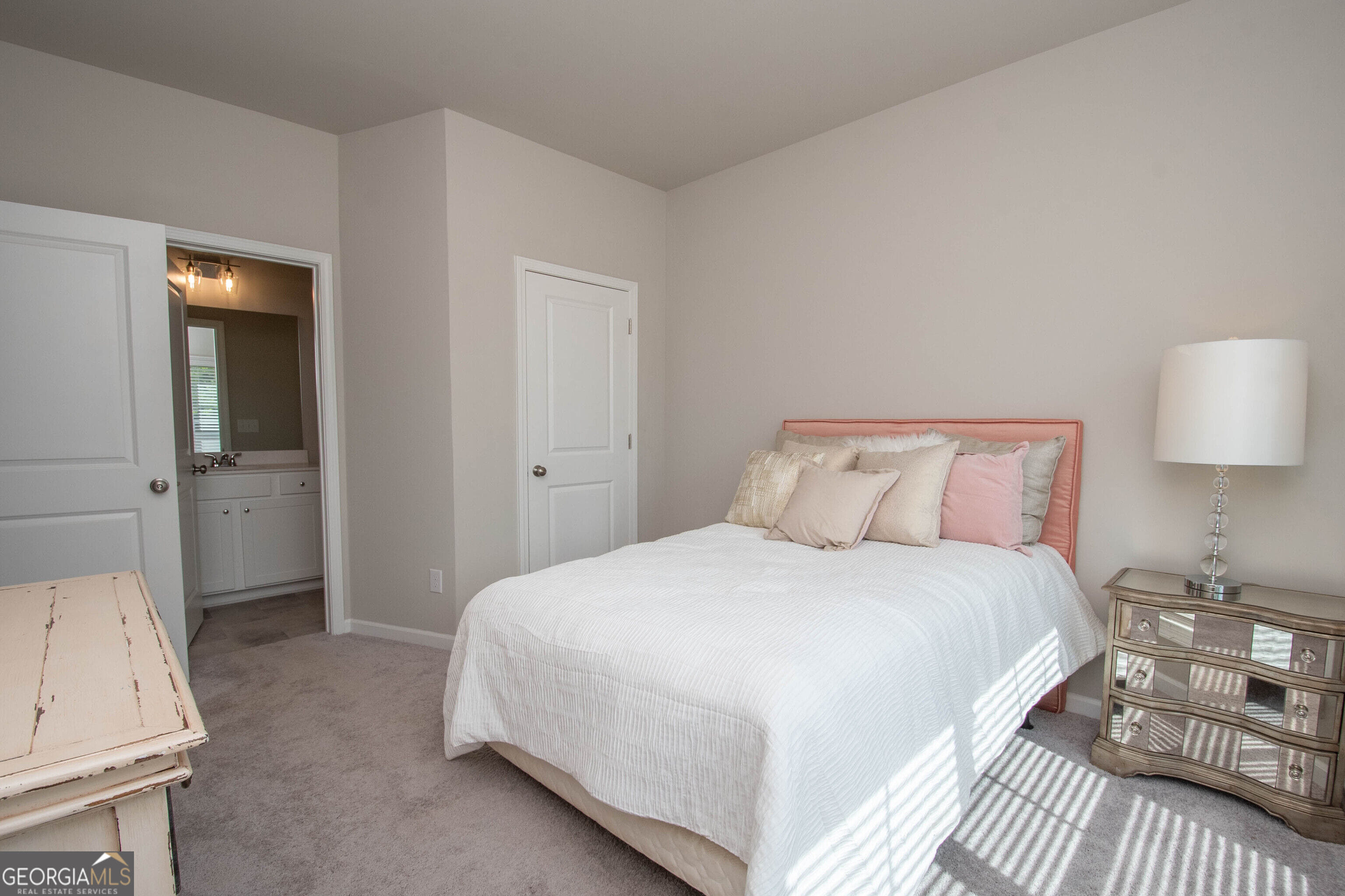 12 Mercury Ln #29, Newnan, GA 30265