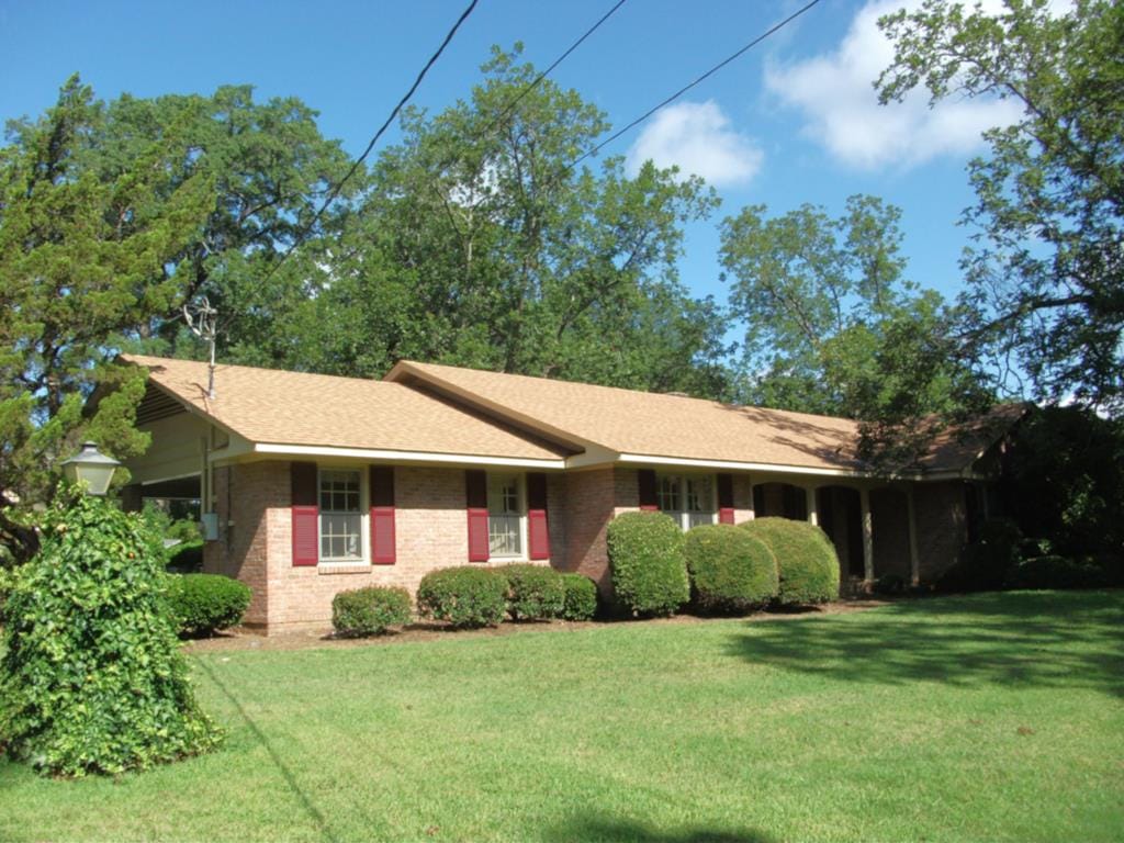 207 Broad Street, Buena Vista, GA, 31803