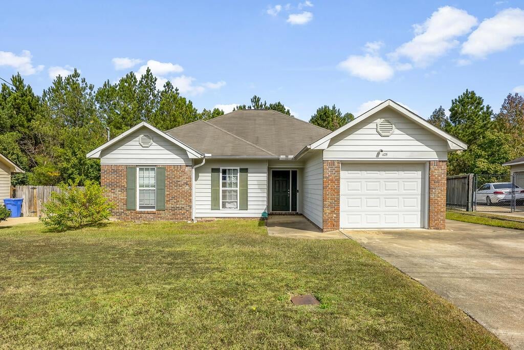 425 Spurlin Ct, Columbus, GA 31907