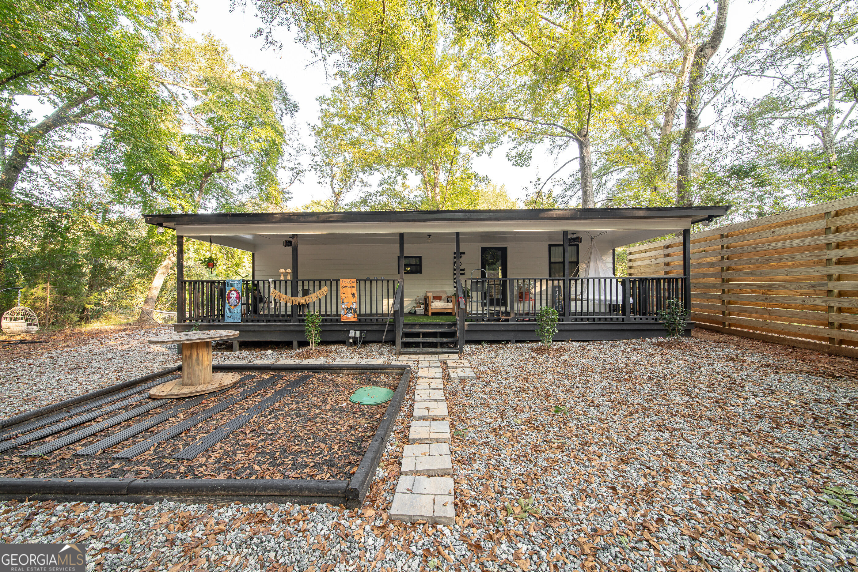 265 Dollar Rd, Hamilton, GA 31811