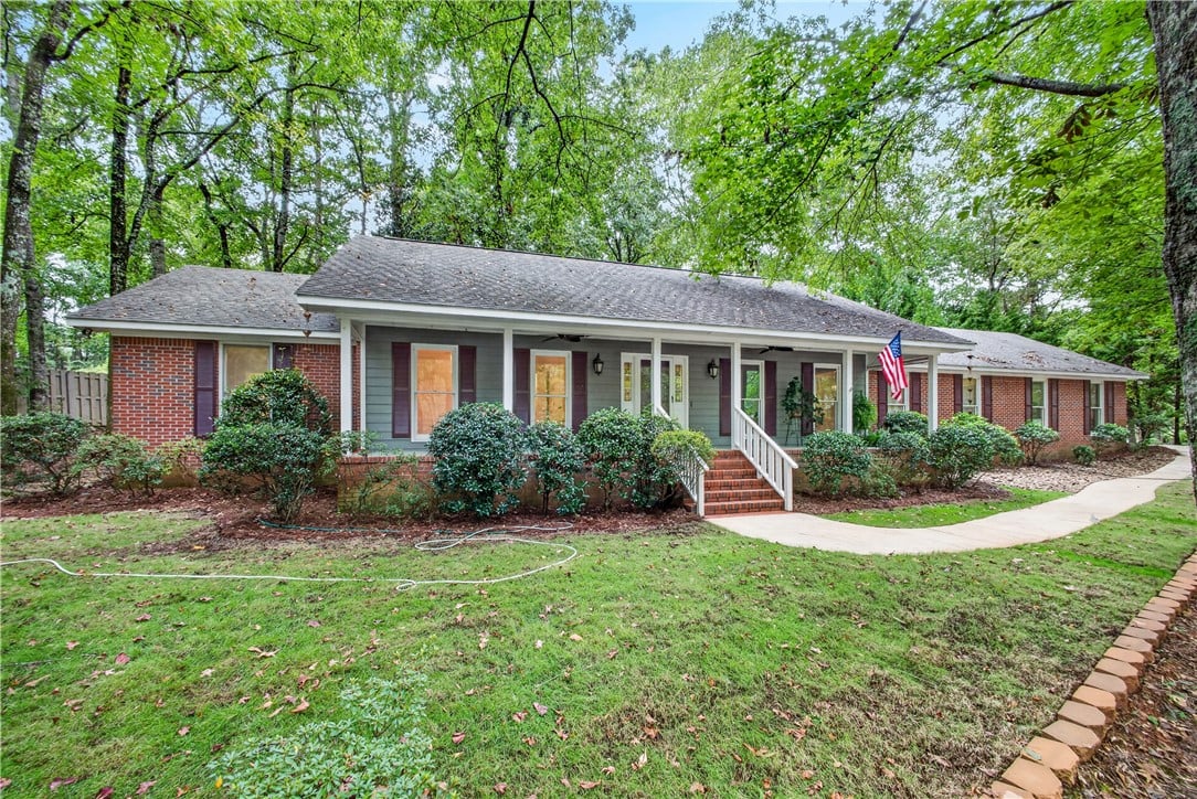 507 Camelot Way, Opelika, AL, 36801
