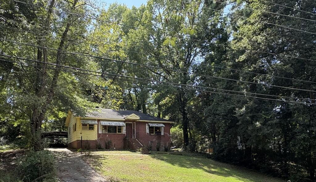 12 Patton Dr, Columbus, GA 31903