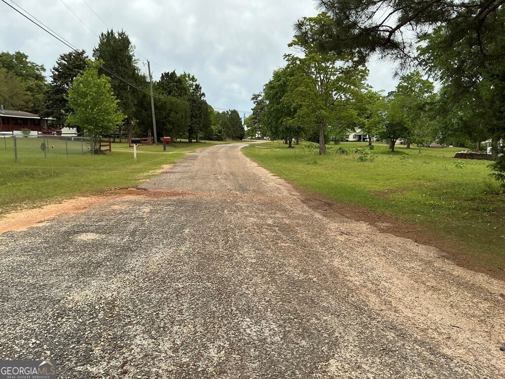 135 Woodland Dr, Georgetown, GA 39854