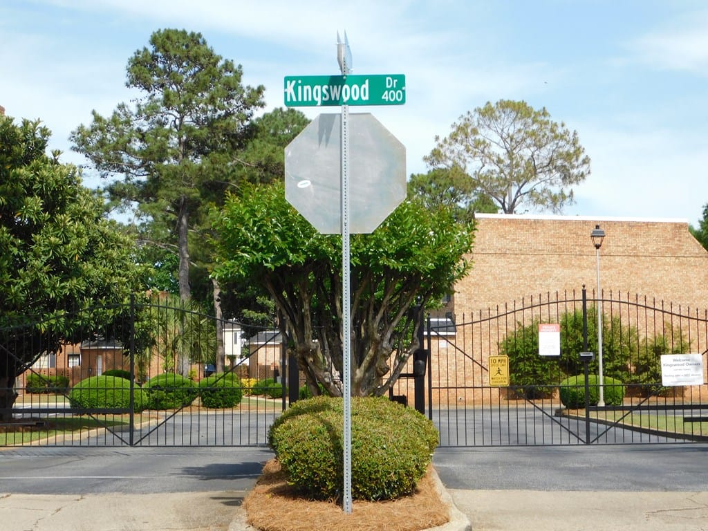 435 Kingswood Ct, Albany, GA 31707, USA, ENTRY CODED GATE