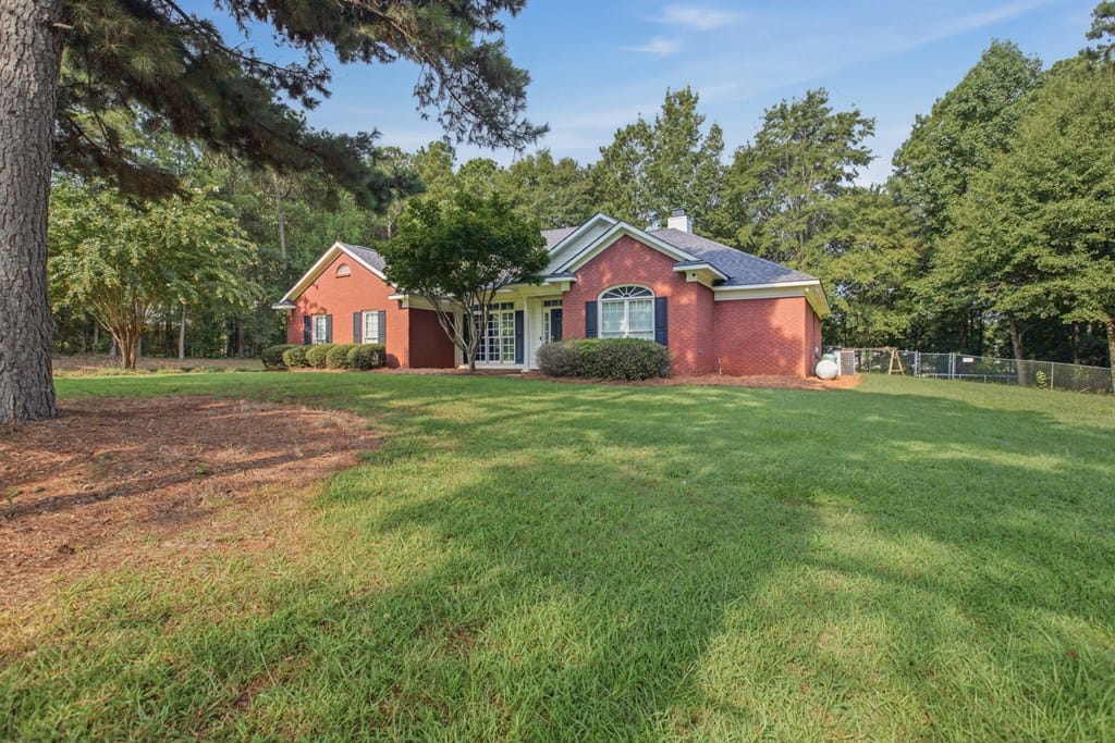 169 Wagon Wheel Dr, Ellerslie, GA 31807