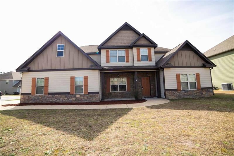 56 New Castle, Phenix City, AL, 36870