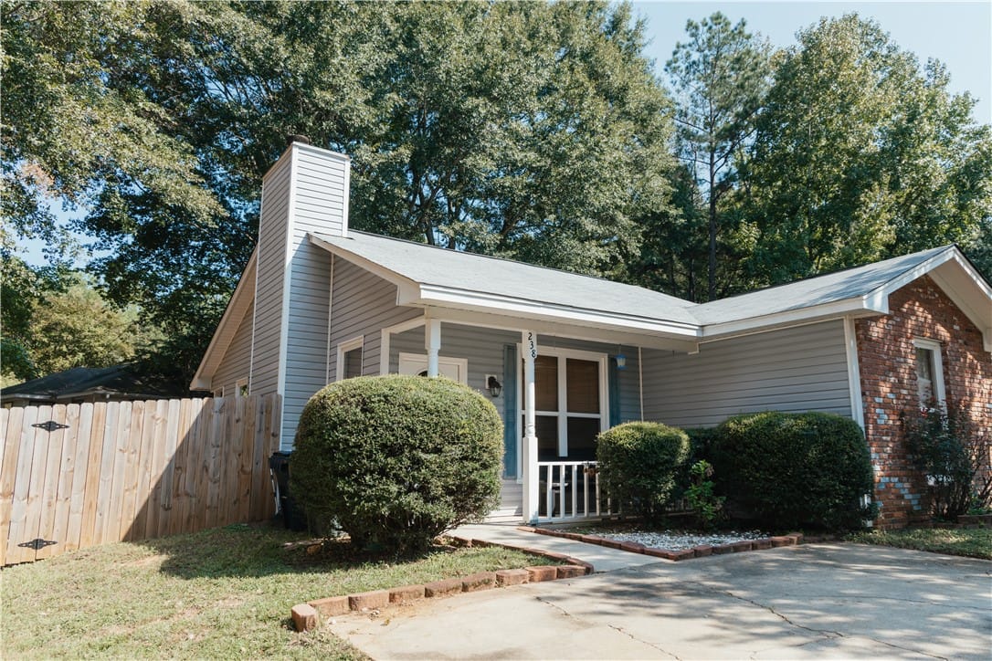 238 KELLIE, Auburn, AL, 36830