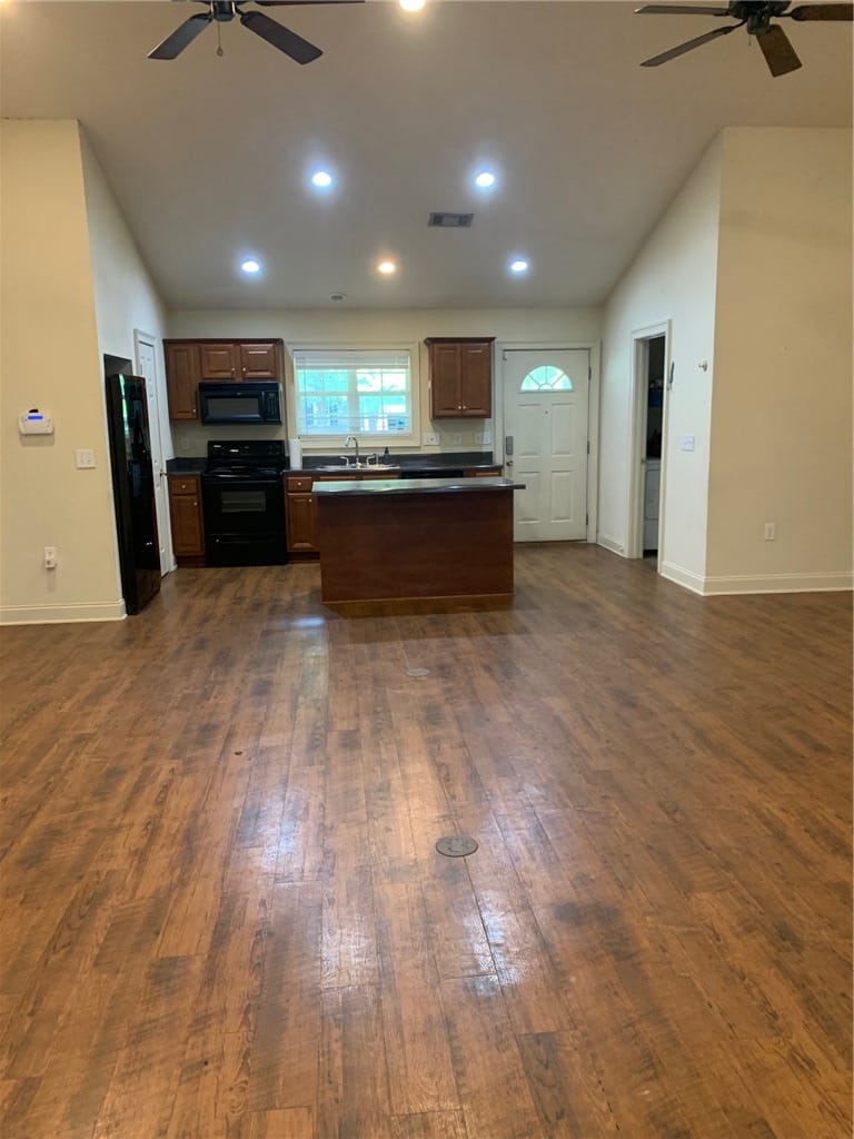 802 W Longleaf Dr UNIT 55, Auburn, AL 36832, USA, This open concept space features a kitchen and liv