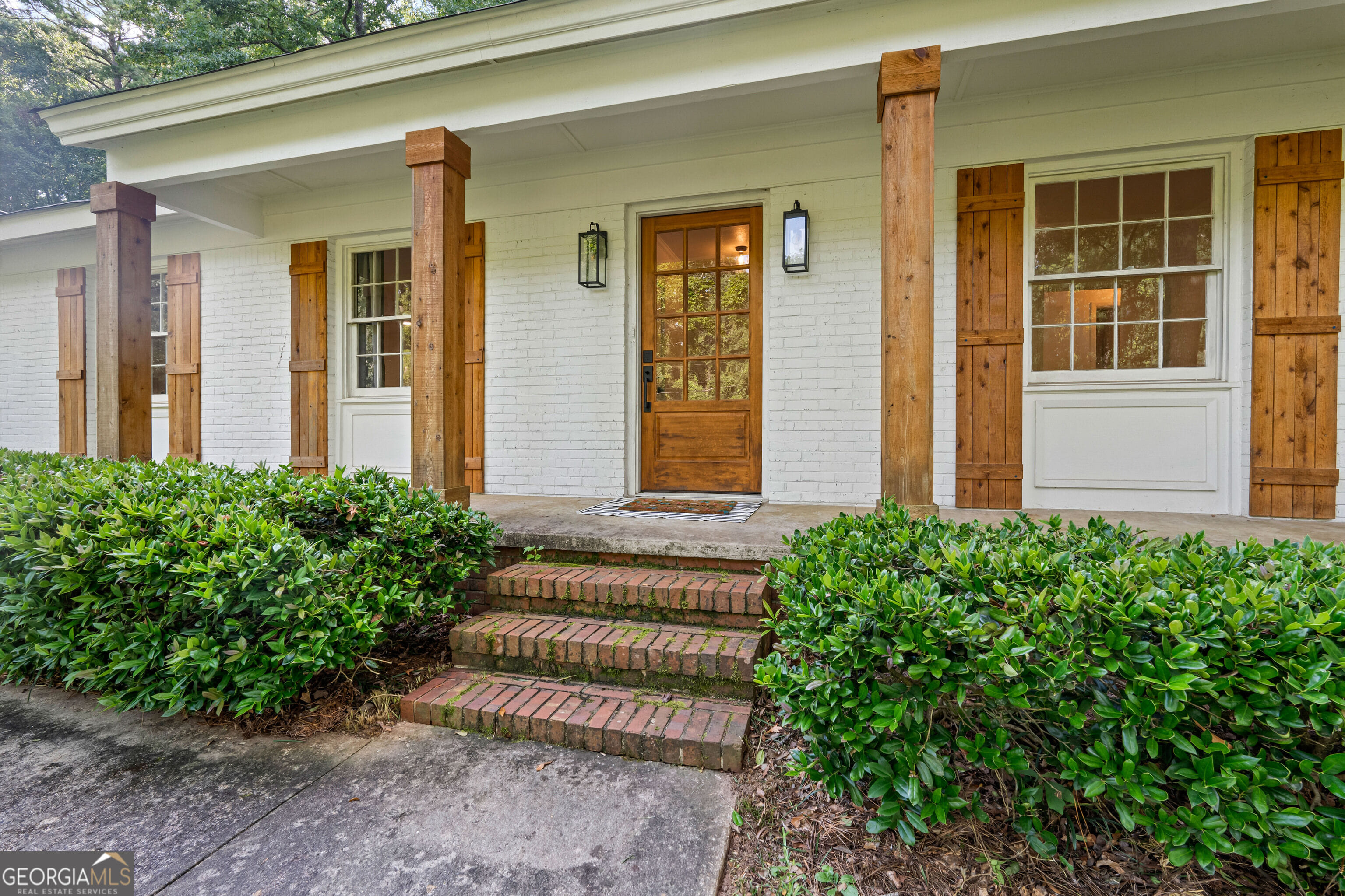 509 Nelson Dr, Thomaston, GA 30286