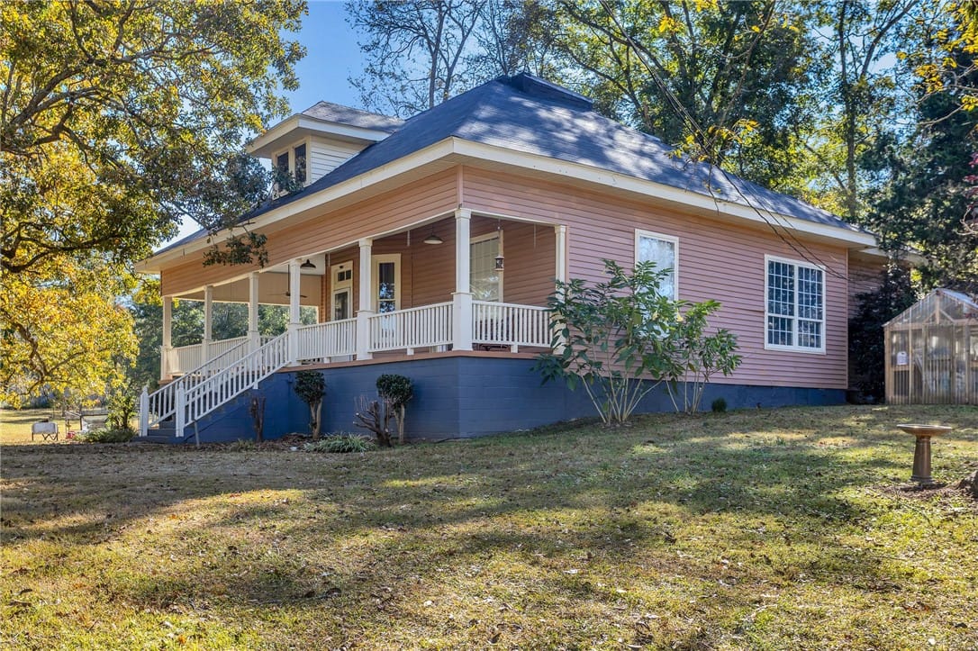305 1st St SW, La Fayette, AL 36862