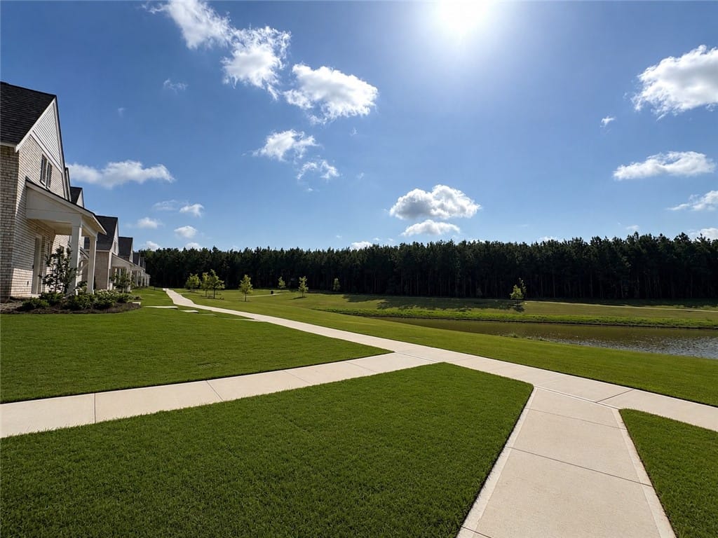 1738 Woodland Pnes Ln #280, Auburn, AL 36830