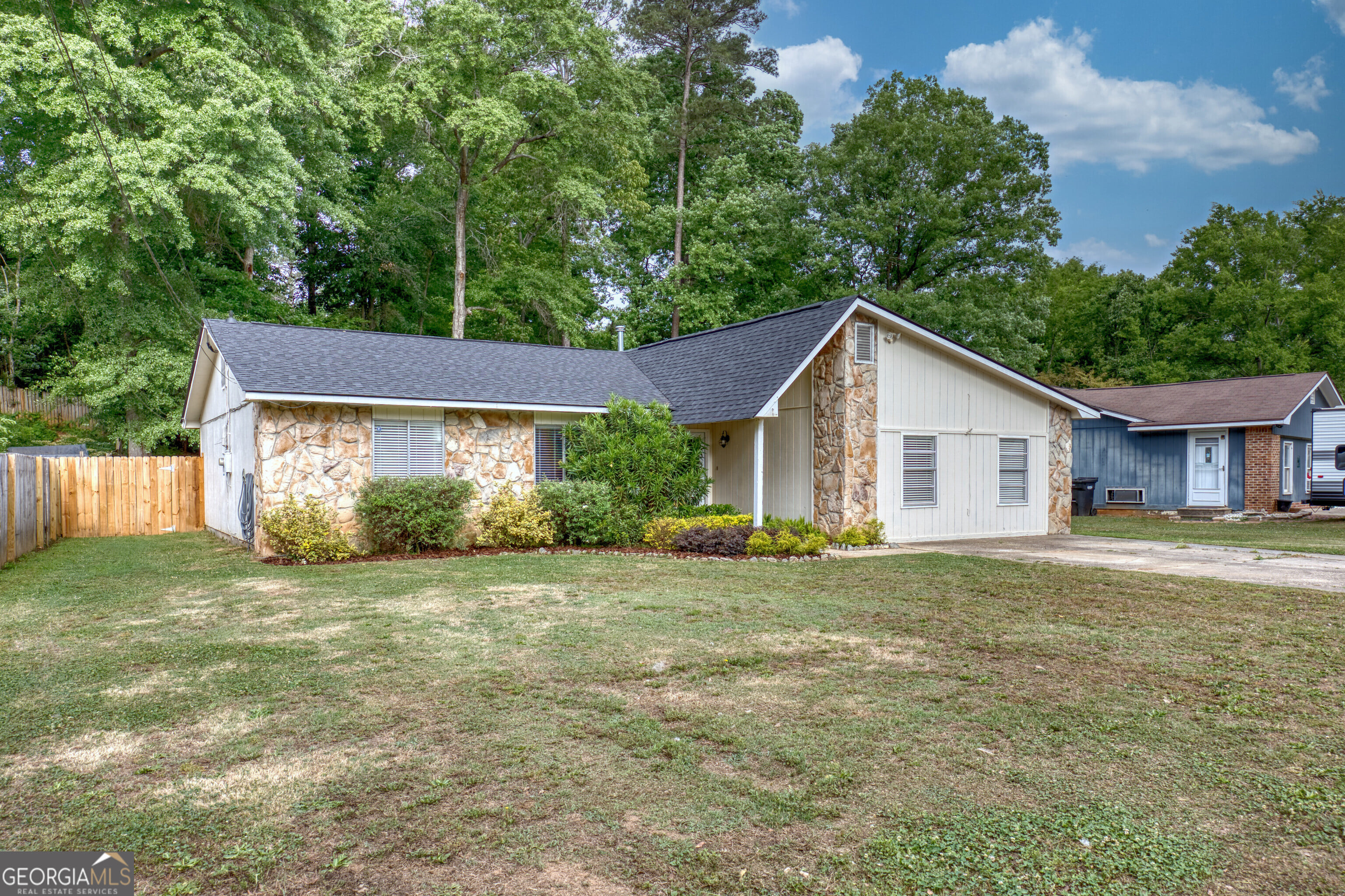 6517 Charter Oaks Cir, Columbus, GA 31909, USA