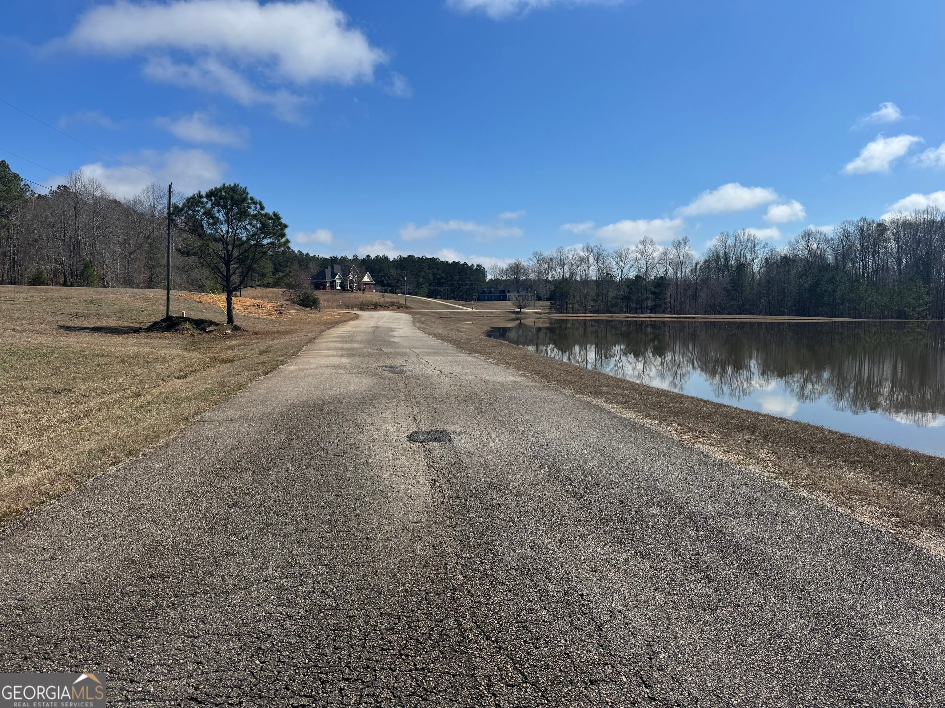 7 Mary Dr, Roanoke, AL 36274