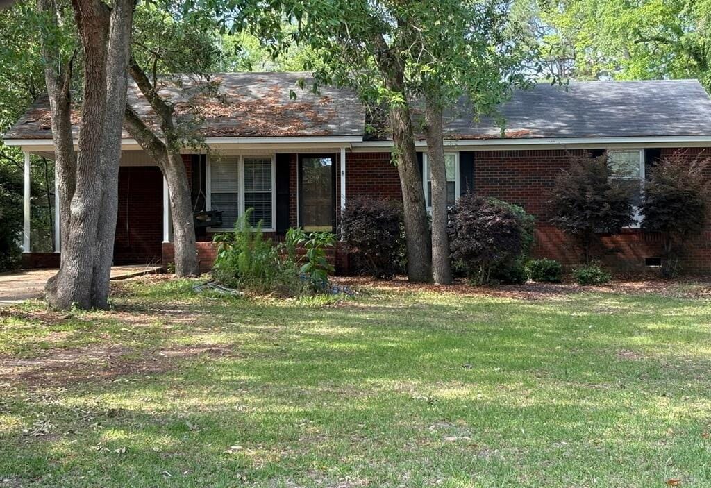 1905 Acker Dr, Albany, GA 31707
