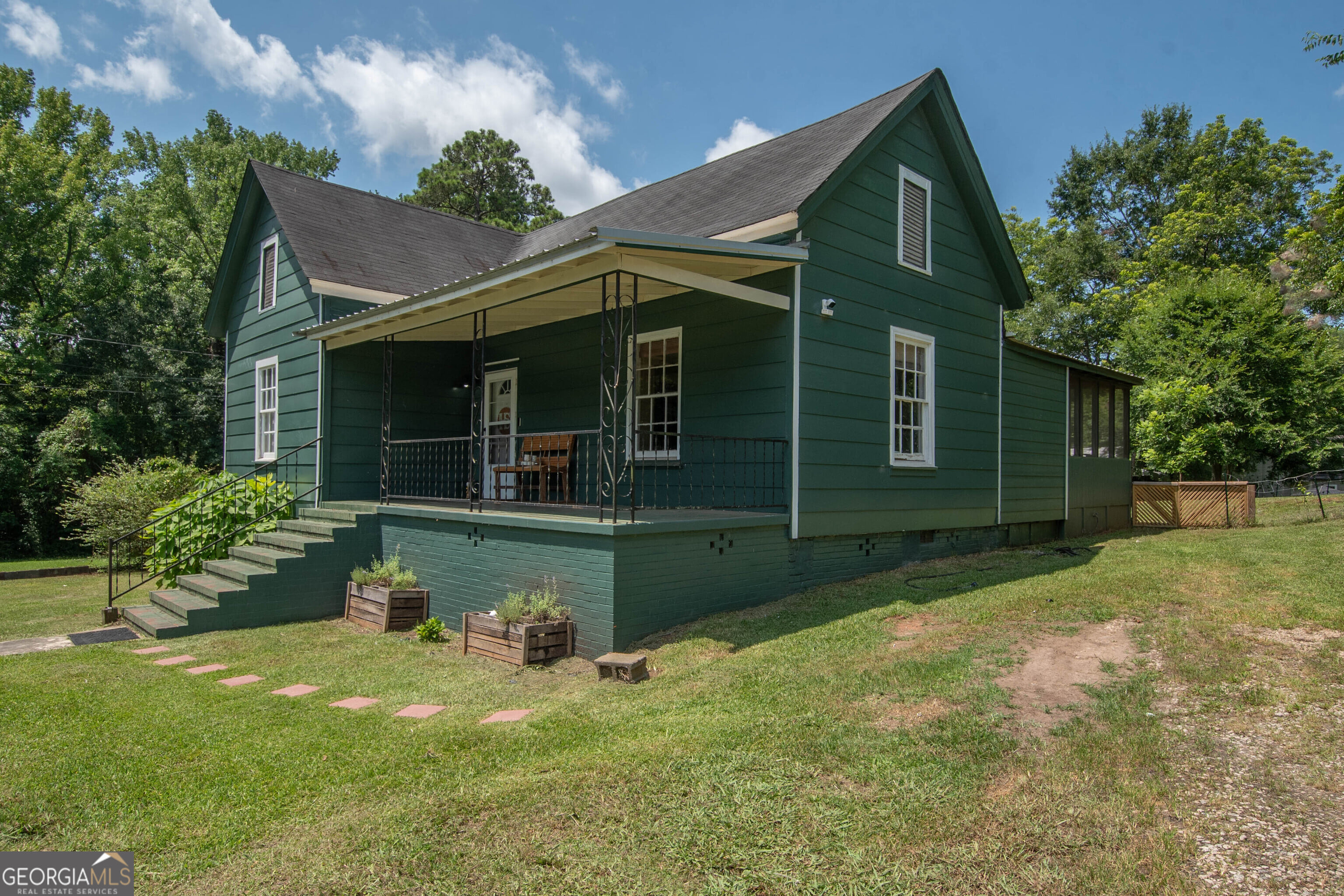3 Sanford Ave, LaGrange, GA 30241