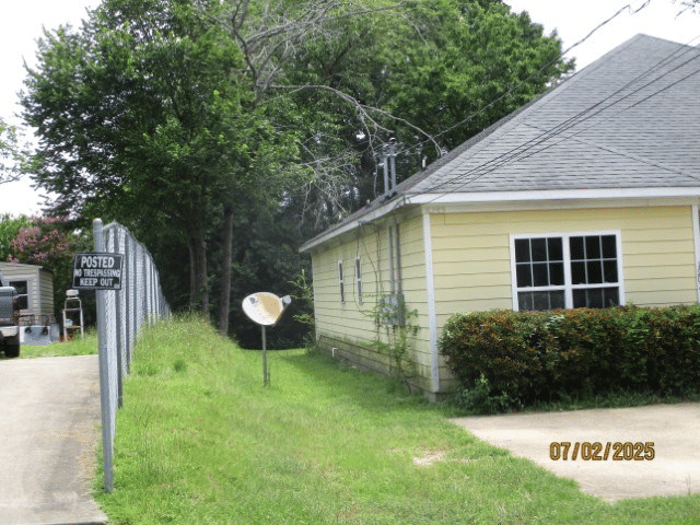 1902 6 Ct, Phenix City, AL 36867, USA — Photo 2