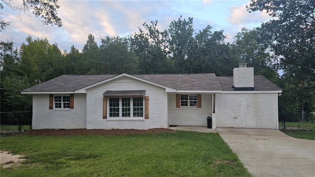 100 Lakeshore, Smiths Station, AL, 36877