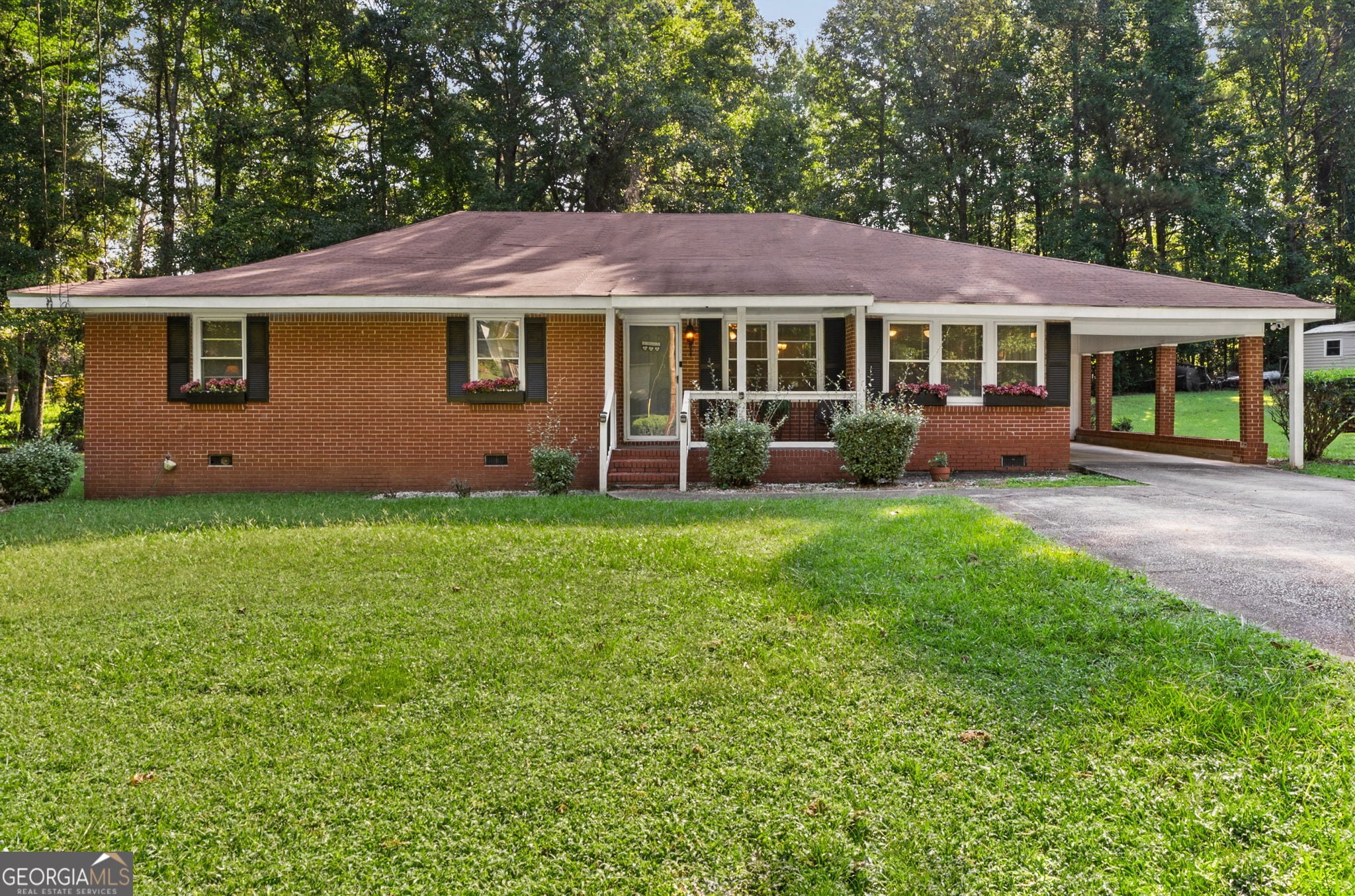 41 Melvin Phillips Rd, Newnan, GA 30263