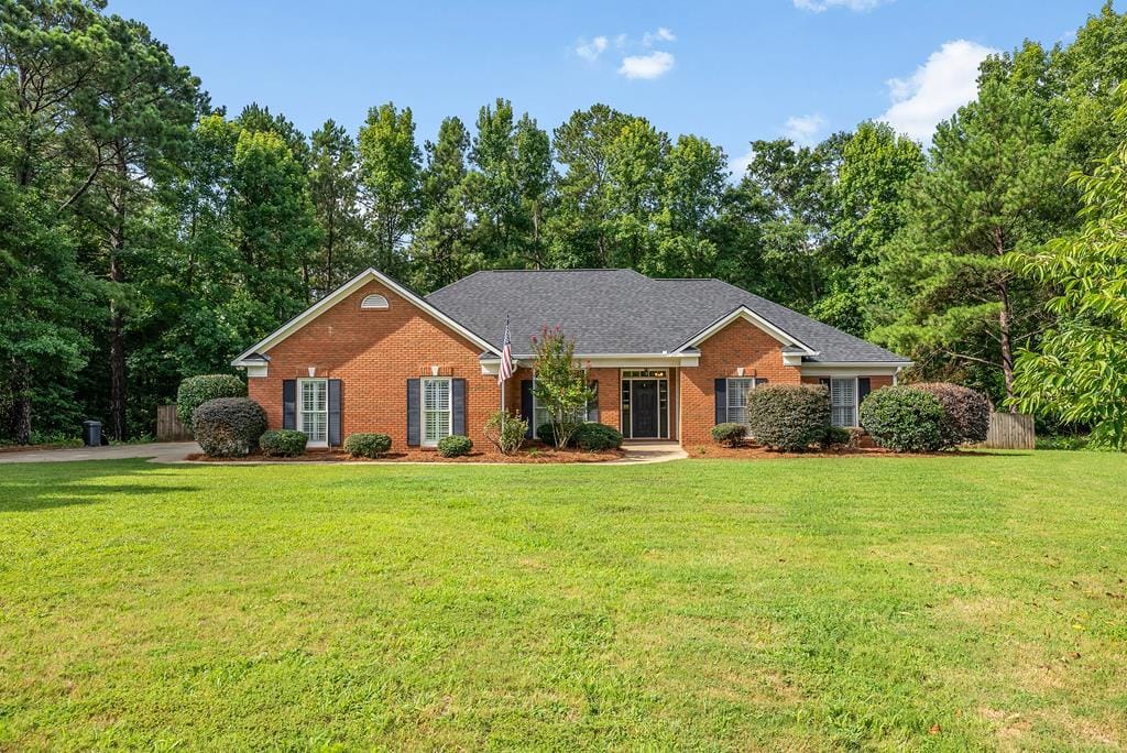 99 Lantern Ln, Ellerslie, GA 31807
