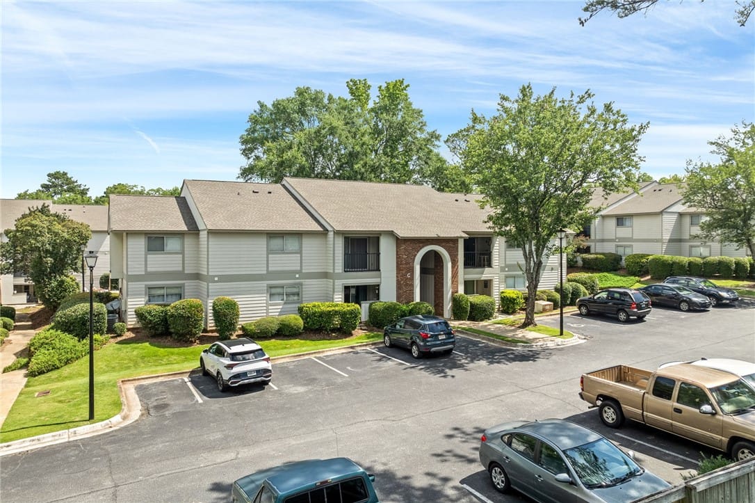 1100 Stonegate Drive #202, Auburn, AL, 36830