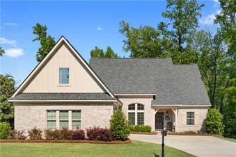 1649 LOIS, Auburn, AL, 36832