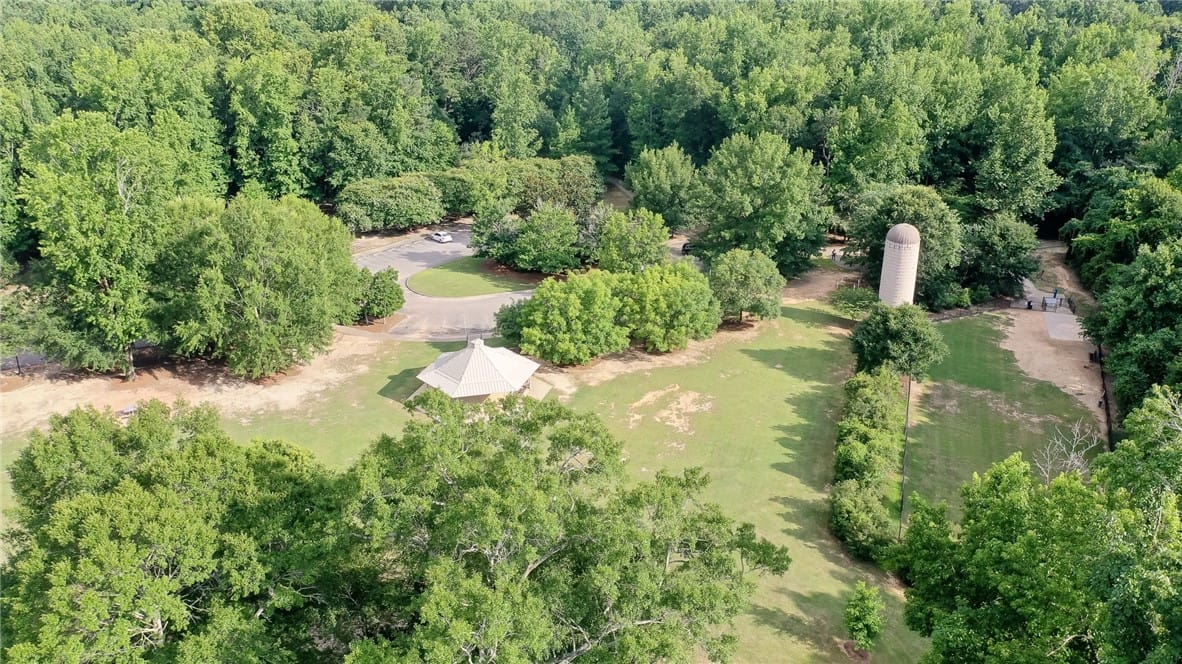 1030 GAY, Auburn, AL, 36830, Like your own little Town Creek Close to Inclusive