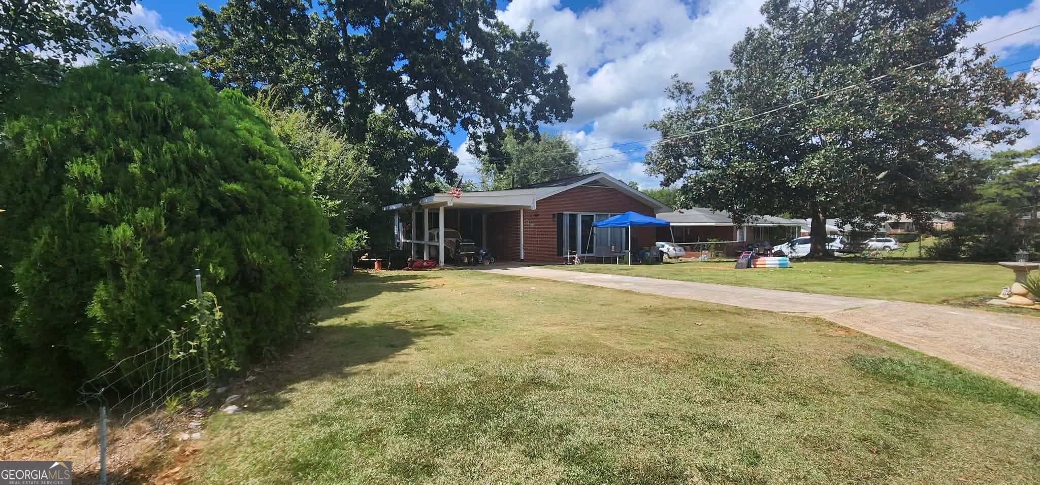 605 Peachtree Dr, Thomaston, GA 30286