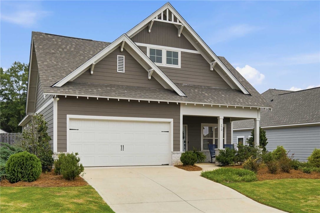 172 Northern Flicker Ct, Auburn, AL 36832