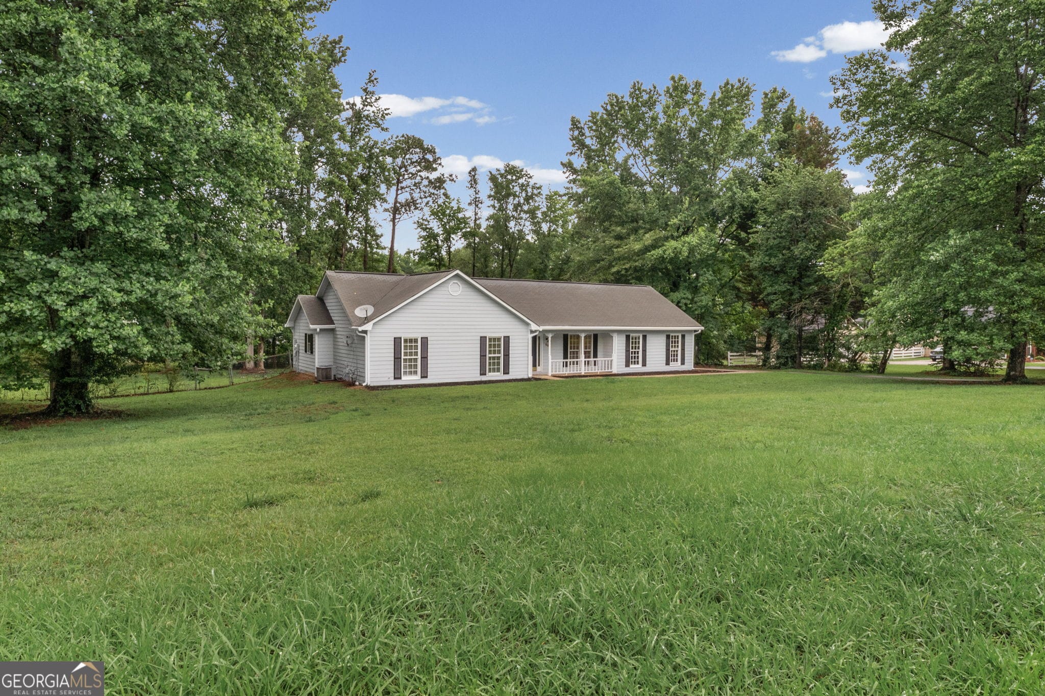 60 London, Sharpsburg, GA, 30277