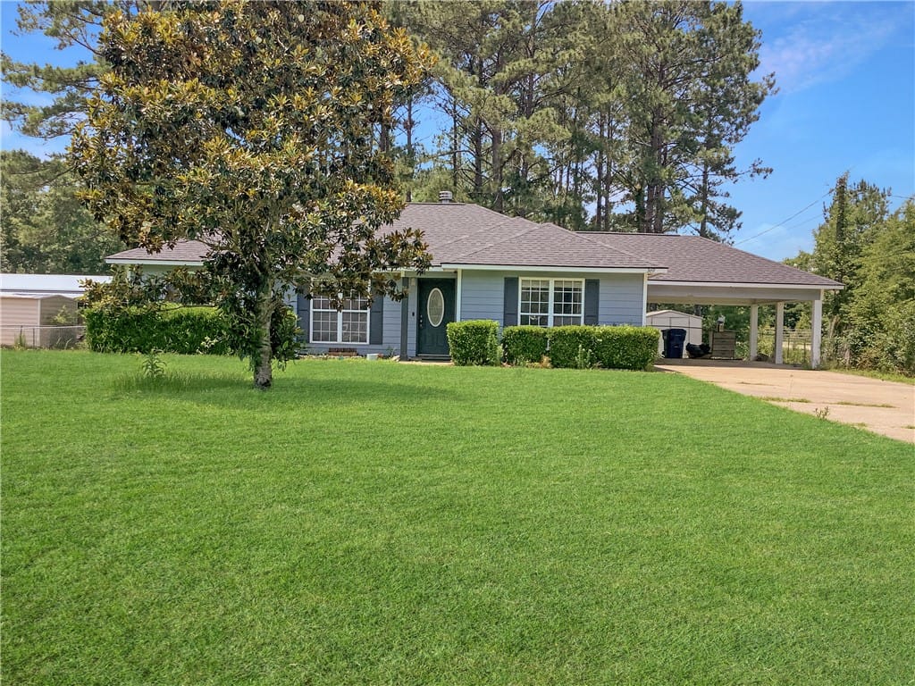 369 Lee Rd 242, Smiths Station, AL 36877