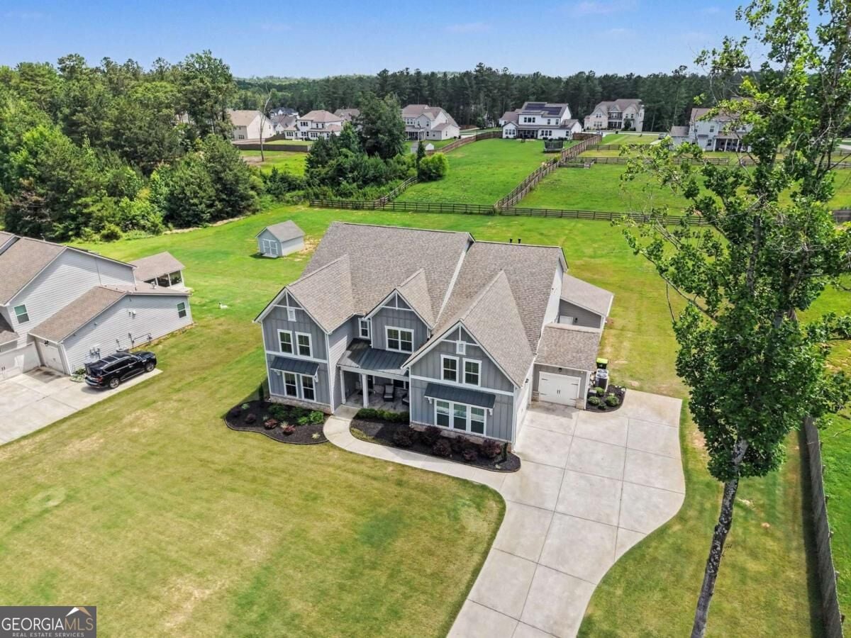 716 Genesee Pt, Newnan, GA 30263