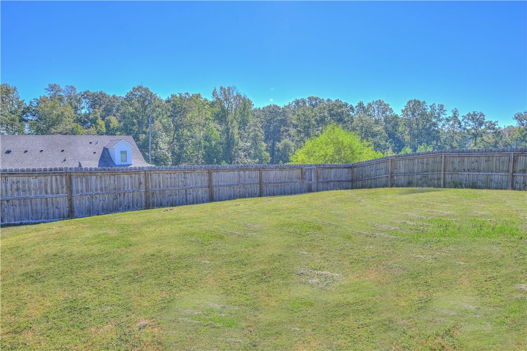 2355 Sherwood Dr, Opelika, AL 36801