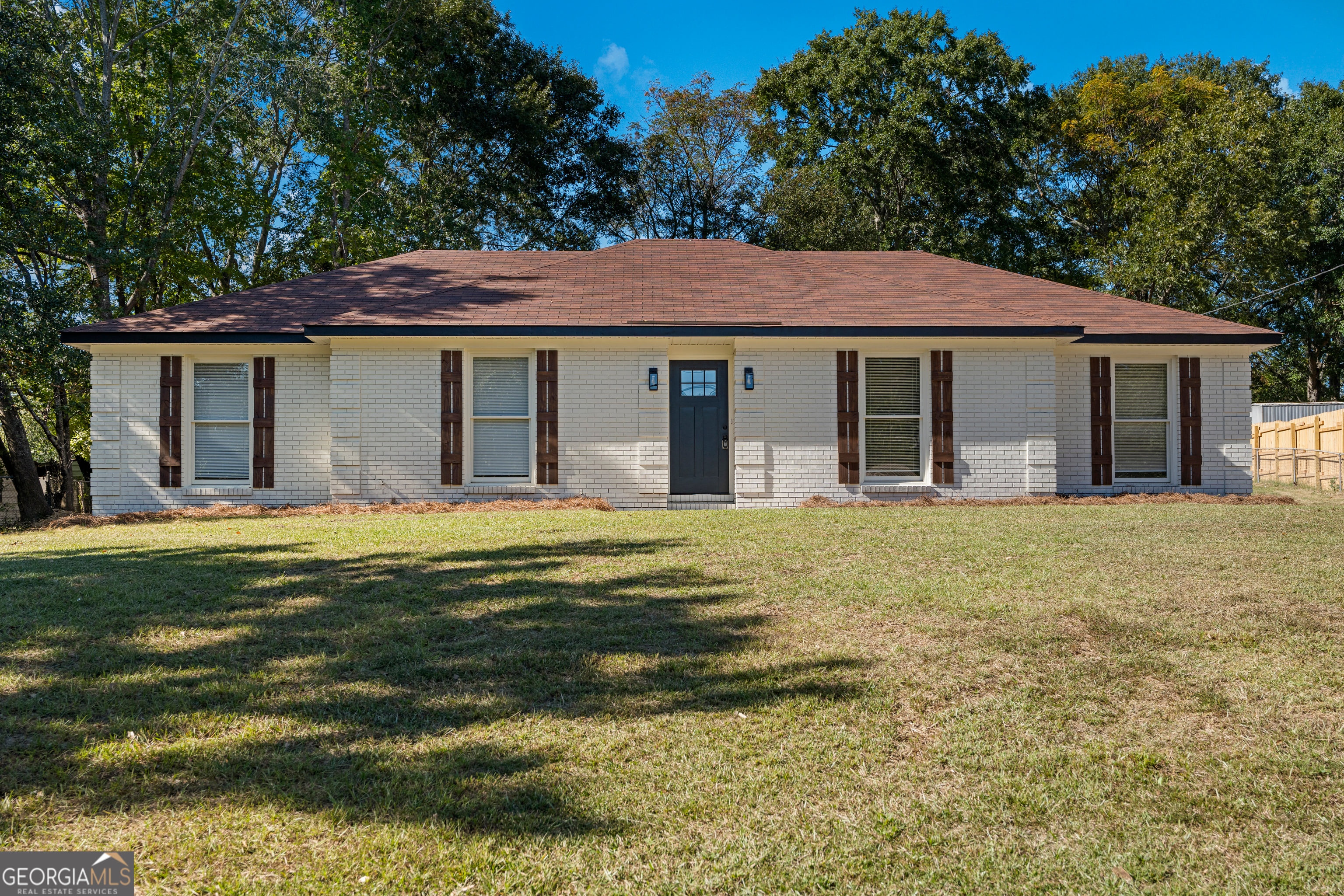 4245 N Oaks Dr, Columbus, GA 31909