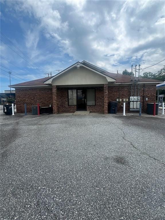 3703 Summerville Rd c, Phenix City, AL 36867
