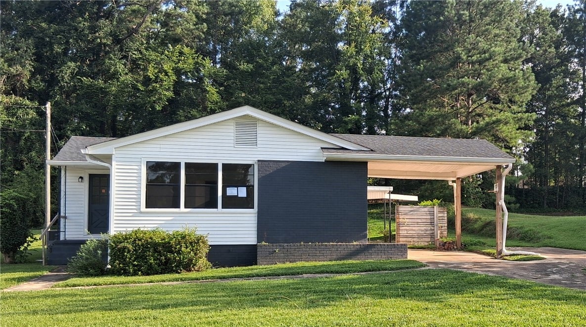 1902 43rd St, Valley, AL 36854