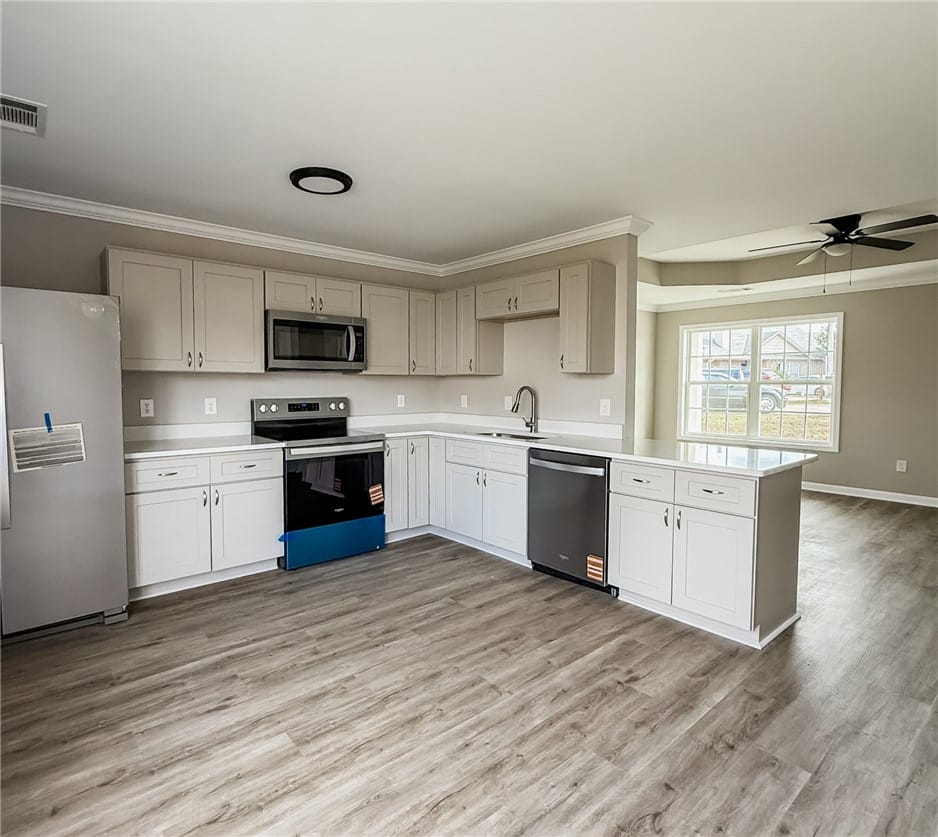 2804 Lismore Ct, Opelika, AL 36804, USA — Photo 3