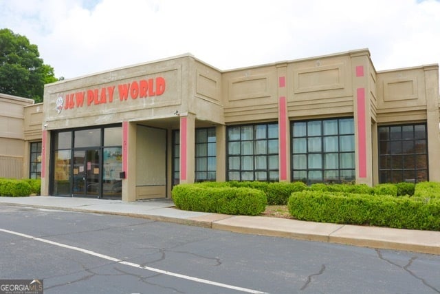 1513 Lafayette Pkwy, LaGrange, GA 30241