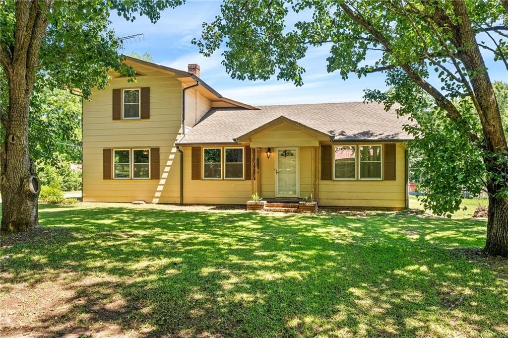 42 Willis Dr, LaGrange, GA 30241