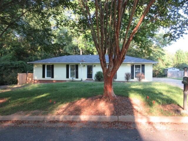5450 Brookview Dr, Columbus, GA 31907