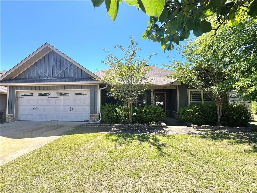 214 Lee Rd 2170, Phenix City, AL, 36870 — Photo 1