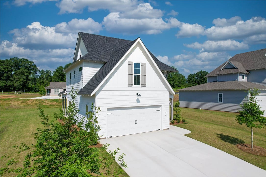 13 Firefly Lane, Opelika, AL, 36804