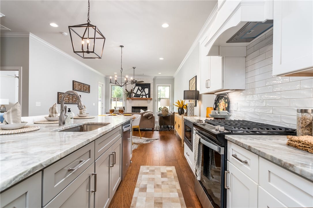 3119 Lakewood Ln, Opelika, AL 36801