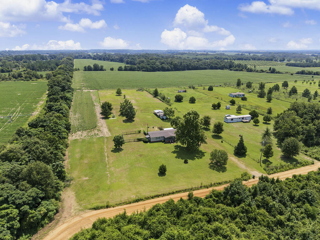 200 Mud Rd, Cordele, GA 31015