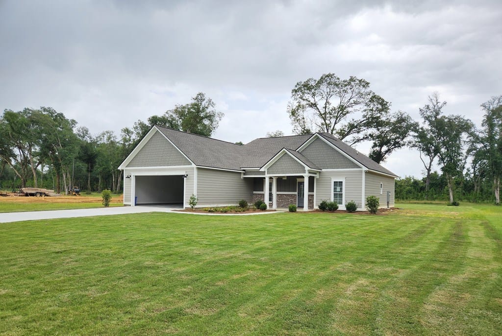 121 Sawtooth Drive, Leesburg, GA 31763