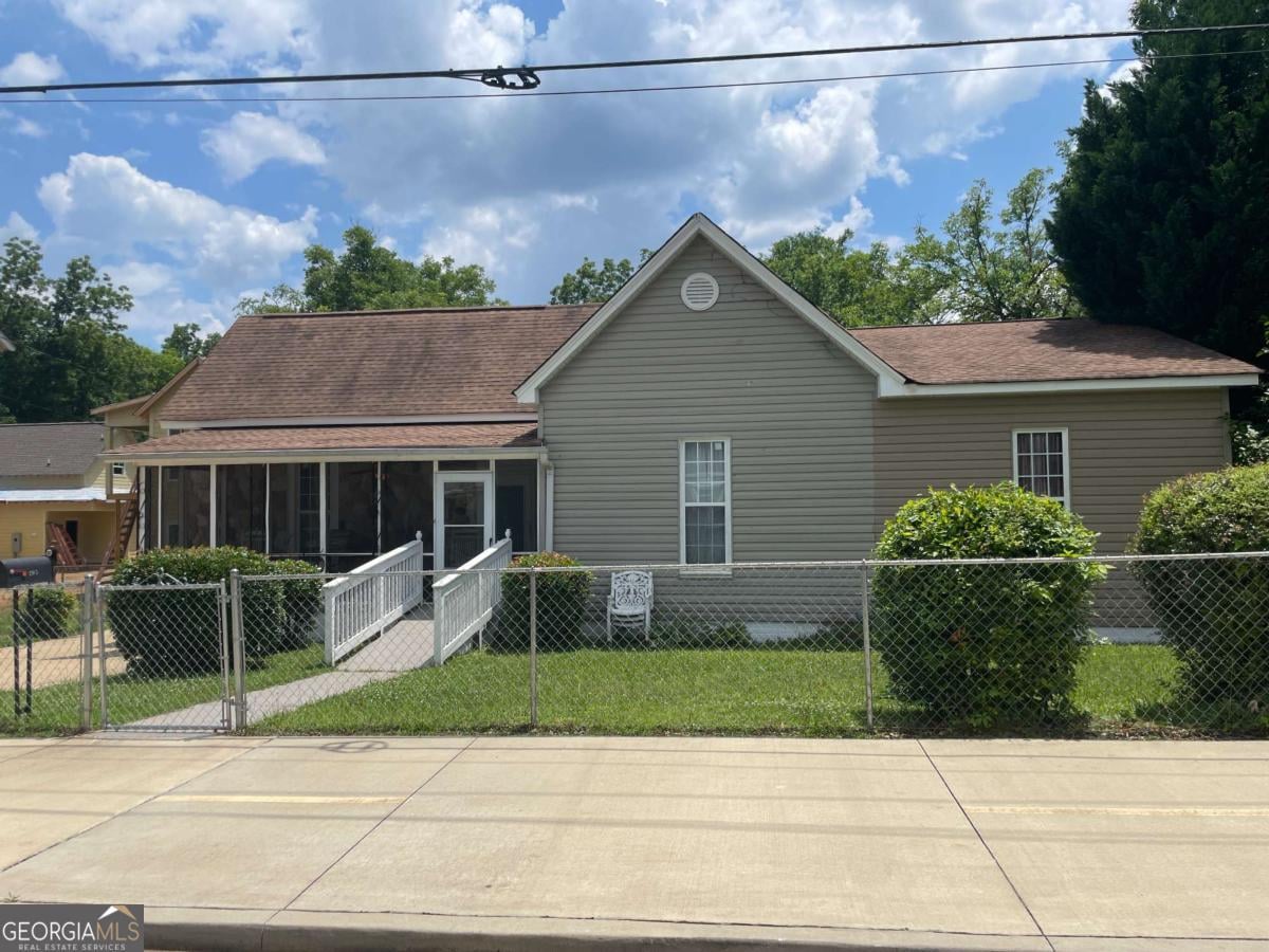 205 Cherry St, LaGrange, GA 30240