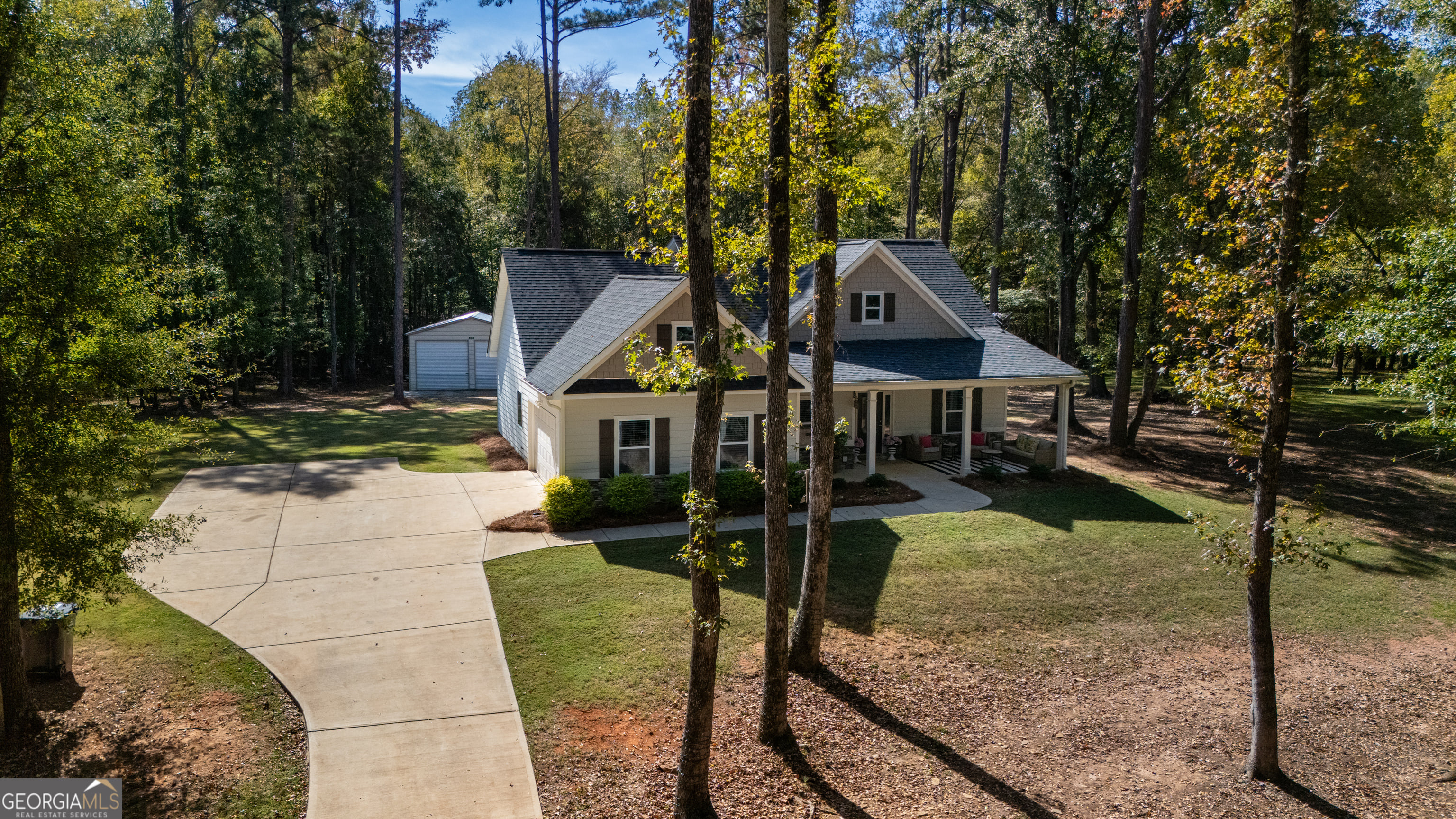 1565 Glass Bridge Rd, LaGrange, GA 30240