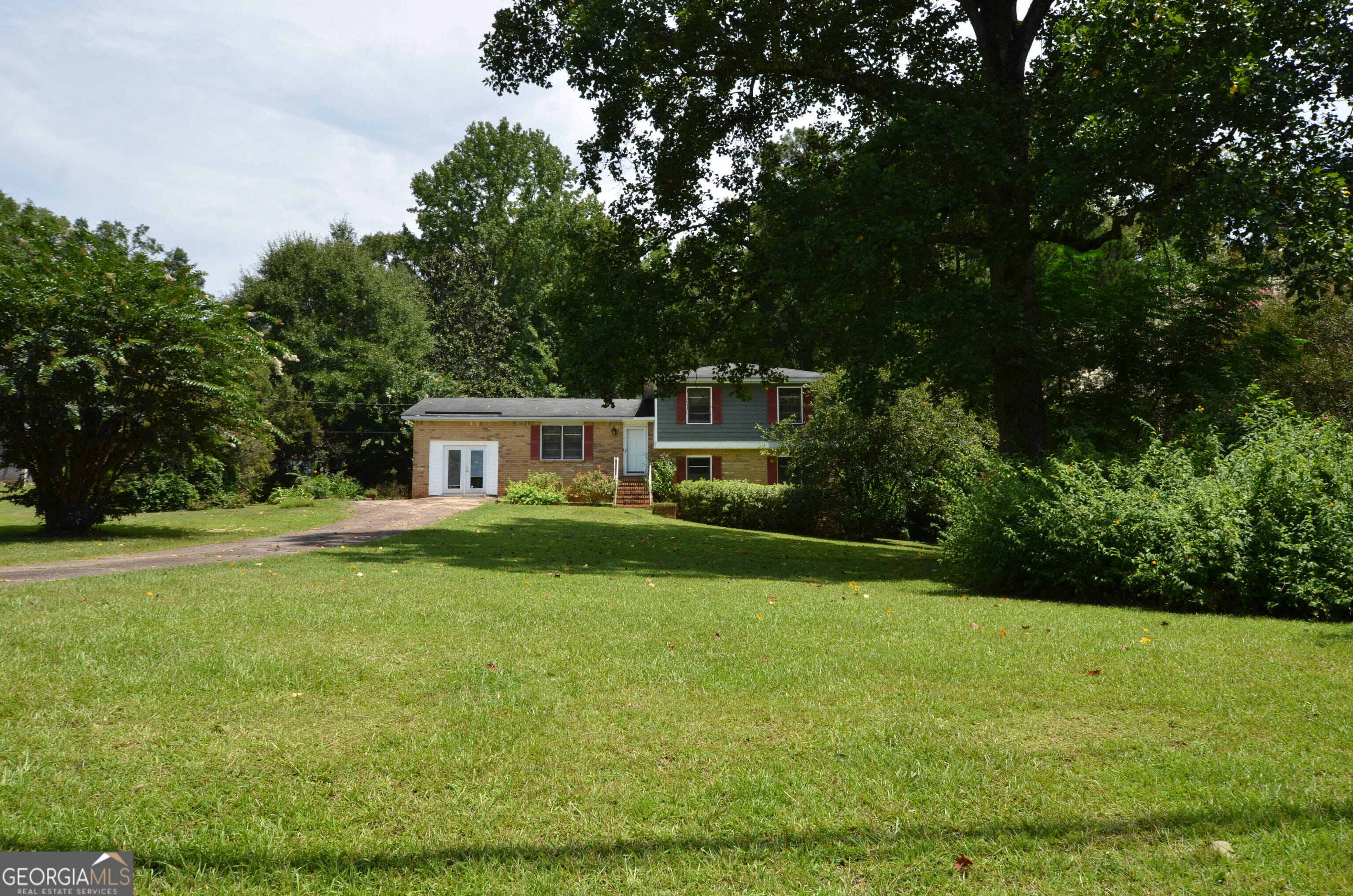 202 Sivell Rd, LaGrange, GA 30241