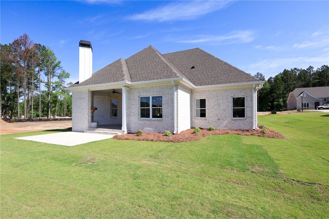 2315 Dalby Pl, Opelika, AL 36804