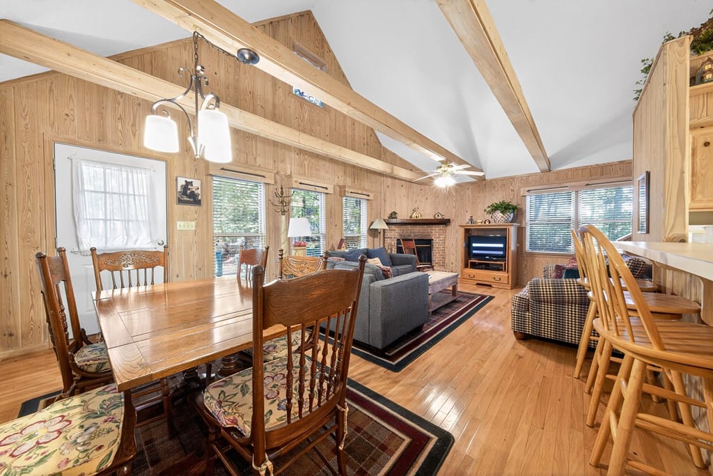 29 Bavarian Way, Pine Mountain, GA, 31822
